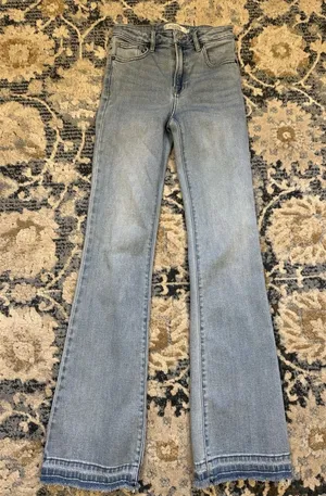 Hidden Happi High Rise Flare Jeans Size 24 Blue Light Wash Denim Stretch Raw Hem thumbnail 1