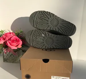 UGG Classic Ultra Mini Chopd thumbnail 8
