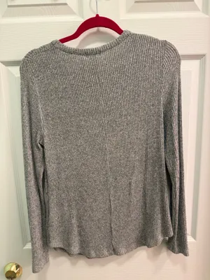 Old Navy Gray Ribbed Long Sleeve Top thumbnail 2