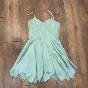 Fairy Contrast Lace Asymmetric Hem Cami Dress Green Women's Size Medium Romwe thumbnail 4