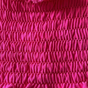Anthropologie Women’s Raspberry Pink Cropped Smocked Top‎ Size Small/Med thumbnail 5