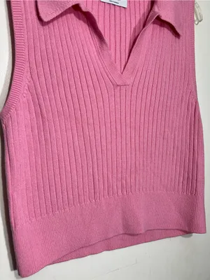 Old navy Sleeveless Rib-Knit Cropped Polo size L thumbnail 3