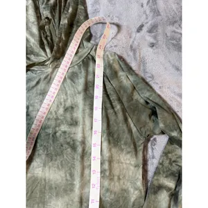 NWT Hello Mello‎ Green Tie Dye Long Sleeve Hoodie Shirt SZ Small 4-6 Lightweight thumbnail 6