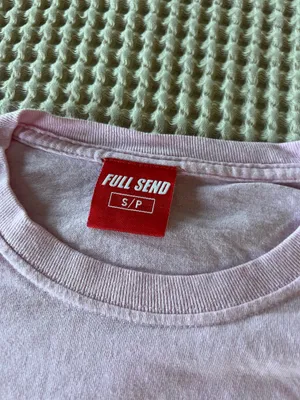 Full Send pink t-shirt with black 'FULL SEND' text graphic, size S #fullsend #graphic thumbnail 4