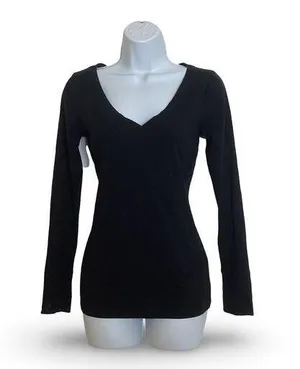 Mossimo Long Sleeve V Neck Tee Black Size M thumbnail 1