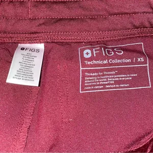 Figs Zamora Jogger Scrub Pants Women XS Burgundy Nurse Active Workwear Lounge thumbnail 8