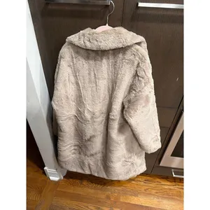 Orolay Women's Fuzzy Fleece Winter Jacket Faux Fur Lapel Coat XL thumbnail 4