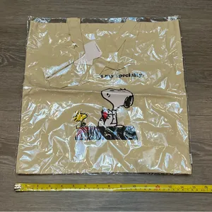 Snoopy and Woodstock beige tote bag thumbnail 3