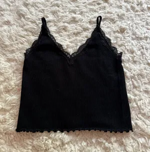 Black Lace-Trim Ribbed Cami Tank Top - Women thumbnail 1
