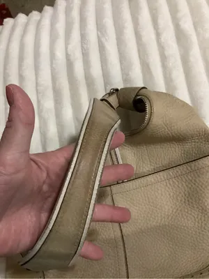 Vintage Beige pebble Coach Soho bag thumbnail 3