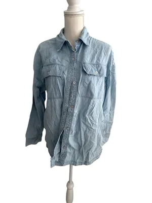 BEACH RIOT Denim Button Down Shirt Size Medium thumbnail 5