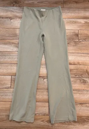 Lululemon ribbed softstreme flared pant size 10 thumbnail 1
