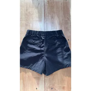 The North Face Womens‎ Black Hiking Shorts Size 0 Cotton Nylon Stretch Utility thumbnail 2