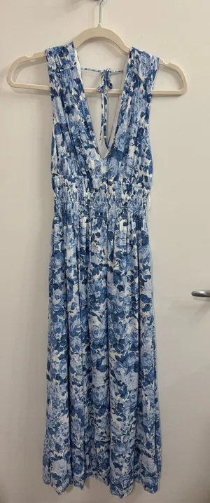 Abercrombie & Fitch Blue Floral Maxi Dress thumbnail 1
