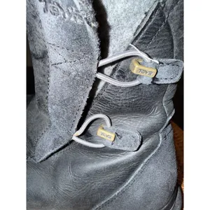 Teva Little Cloud Black Leather Wool liner Winter Boots Womens 7.5 Bungee Toggle thumbnail 4