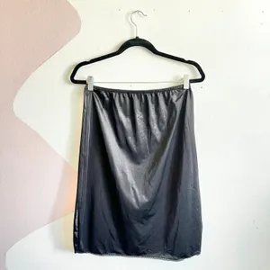 Vintage Black Slip Skirt Lace Trim Dark Coquette Whimsigoth Witchy Large‎ thumbnail 2