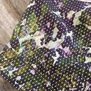 Lululemon Spring Breakaway Short Floral White Multi size 8 thumbnail 6