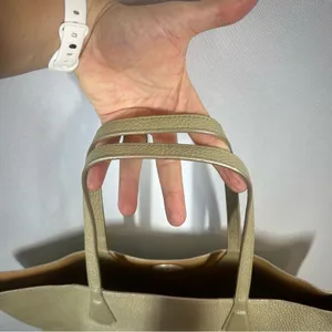 Tory Burch | NWOT Metallic Perry Leather Tote Golden Large Purse Shoulder Bag thumbnail 12