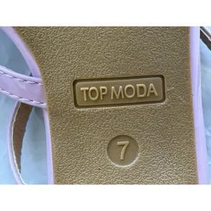 Womens 7 Lavender Patent Strappy Clear Lucite Heel Y2K Sandals Top Moda thumbnail 8