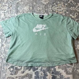 Nike Sage Green Mesh T-Shirt thumbnail 1