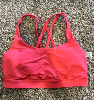 Lululemon Lipstick Sports Bra thumbnail 1