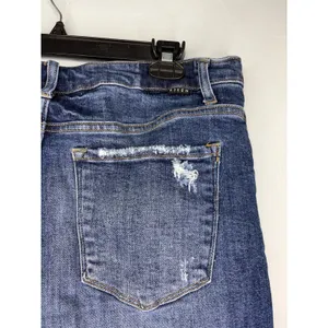 Risen Jean Shorts Frayed Hem Women's Plus Size 2X Distressed Denim Medium Wash thumbnail 3