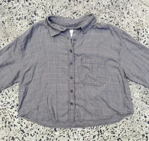 American Eagle Outfitters Cropped Flannel thumbnail 1