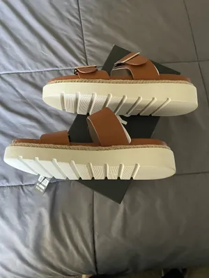 Madden NYC Tan Double thumbnail 2