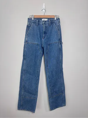 Abercrombie And Fitch Mid Rise The Slouchy Jean thumbnail 2