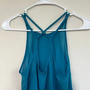 Lululemon Blue Run Off Route Mesh Tank 2 Women thumbnail 3