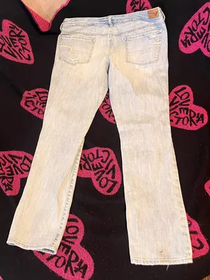 American Eagle Lightwash Distressed Straight leg Jeans thumbnail 2