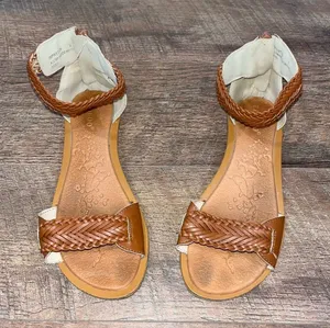 ModCloth Bamboo Sandals thumbnail 1