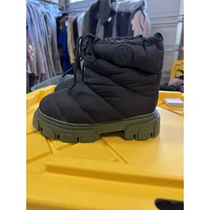 Farm Rio FARM Rio Lug Sole Bootie Size 6.5 Puffer Boot Black Green thumbnail 2