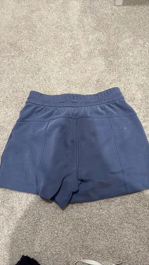 Lululemon Softstreme shorts thumbnail 4
