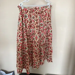 Women’s skirt Size L thumbnail 2