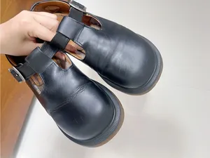 Dr Martens • vintage t-strap mary janes 8334 leather chunky black lug sole MIE thumbnail 4