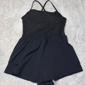 VICTORIA’S SECRET PINK Active Romper — Black | L thumbnail 1