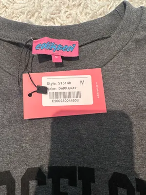 Edikted Brand New With Tags  Long Sleeve thumbnail 3