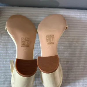 & Other Stories Warm Lemon Block Heel Sandals thumbnail 7