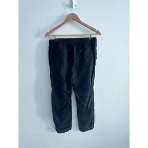 Old Navy pants size Small black linen cropped thumbnail 4