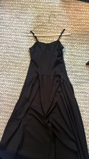 Black Maxi Dress Size XS thumbnail 3