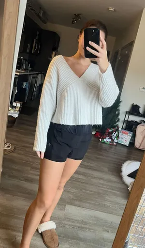 Arizona Sweater thumbnail 1