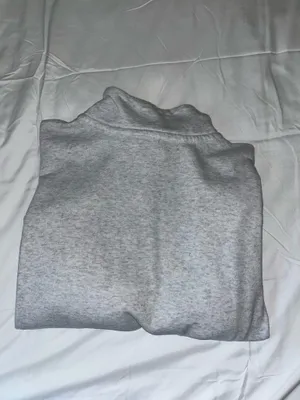 Calvin Klein Cropped Quarter-Zip Performance Women’s Pullover thumbnail 3
