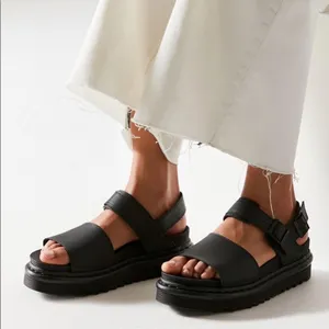 Dr. Martens x Urban Outfitters Voss‎ Black Hydro Leather Sandals thumbnail 1