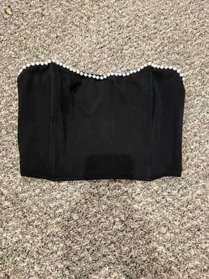Black top thumbnail 2