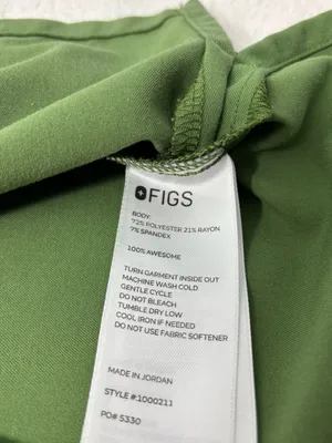 FIGS Olive Green V-Neck Medical Scrub Top style #1000211‎ size S thumbnail 7