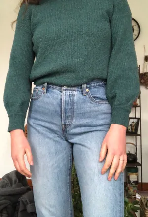 Wedgie Fit Cropped Jeans thumbnail 2