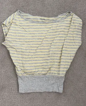 Hollister Co. yellow and gray striped crop top in a S #hollister #stripes thumbnail 1