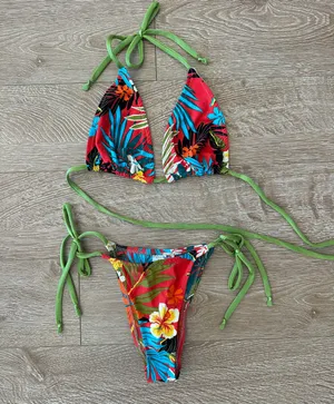 Bikini thumbnail 2