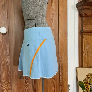 Nike Dri-Fit Y2K Baby Blue & Orange Pleated Tennis Skirt Sz M 💕🎀 thumbnail 3